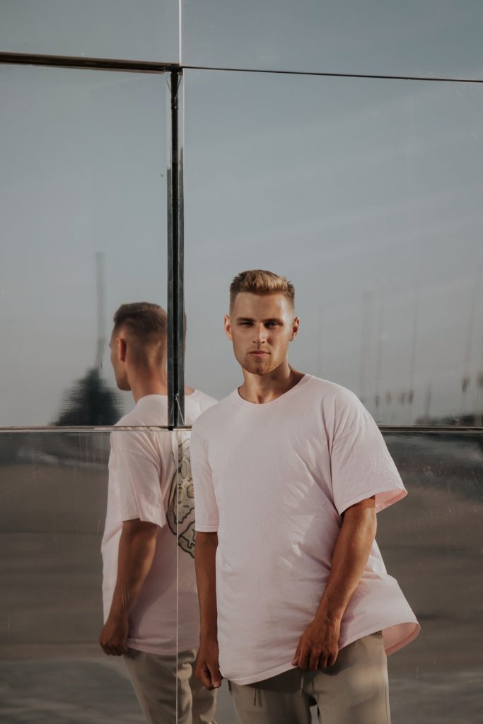 Man wearing white blank shirt